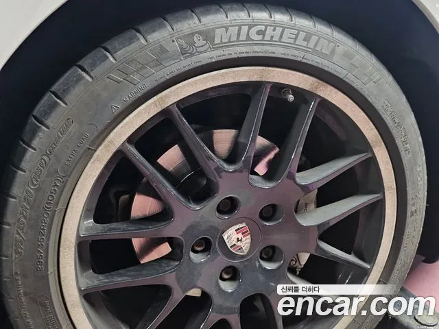 Porsche Panamera 2011 thumb 12
