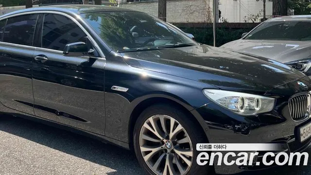BMW 5 серии Gran Turismo 2012 thumb 5