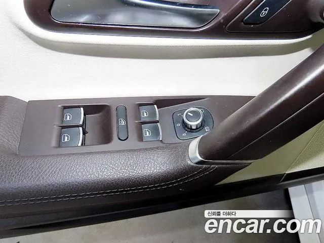 Volkswagen CC 2014 thumb 11