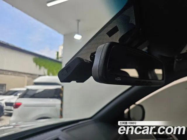 KGM Rexton 2019 thumb 10