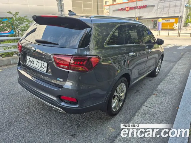 Kia Sorento 2017 thumb 8