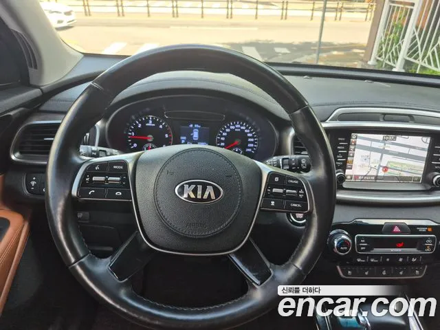 Kia Sorento 2017 thumb 4