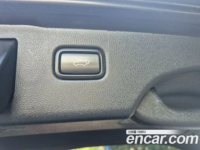 Kia Sorento 2017 thumb 12