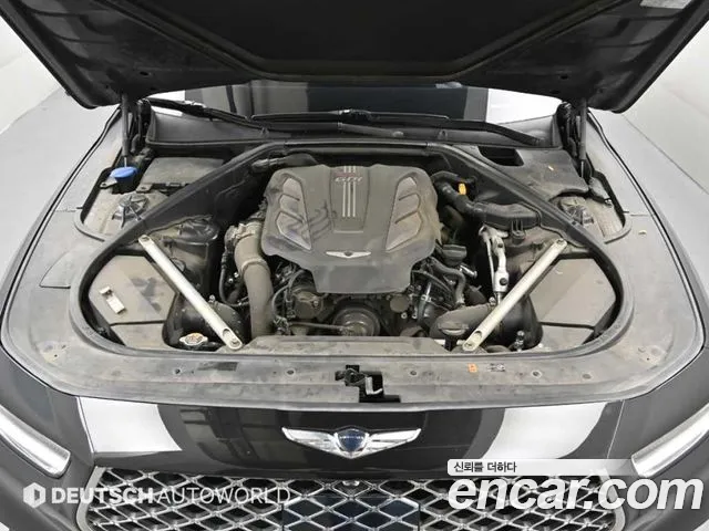 Genesis G90 2019 thumb 6