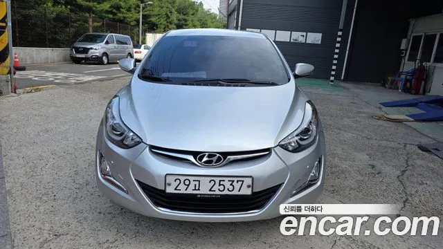 Hyundai Elantra 2015 thumb 5