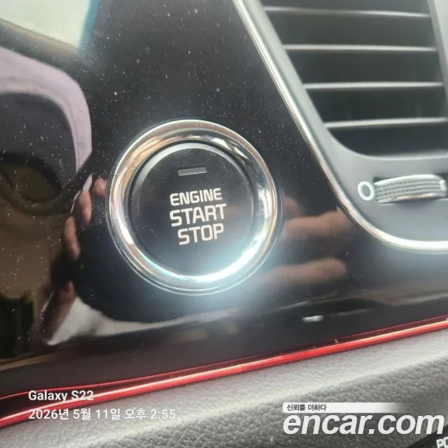 Kia Carnival 2016 thumb 6