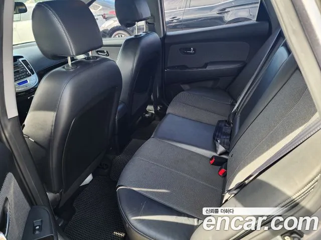 Hyundai Avante 2012 thumb 10