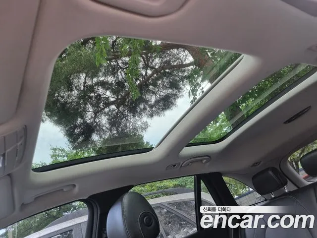 Mercedes-Benz GLC 2017 thumb 3