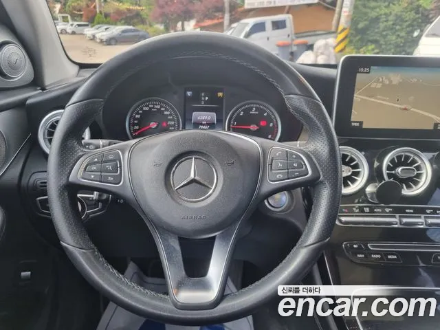 Mercedes-Benz GLC 2017 thumb 6