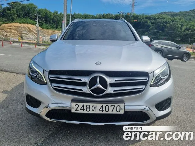 Mercedes-Benz GLC 2017 thumb 4
