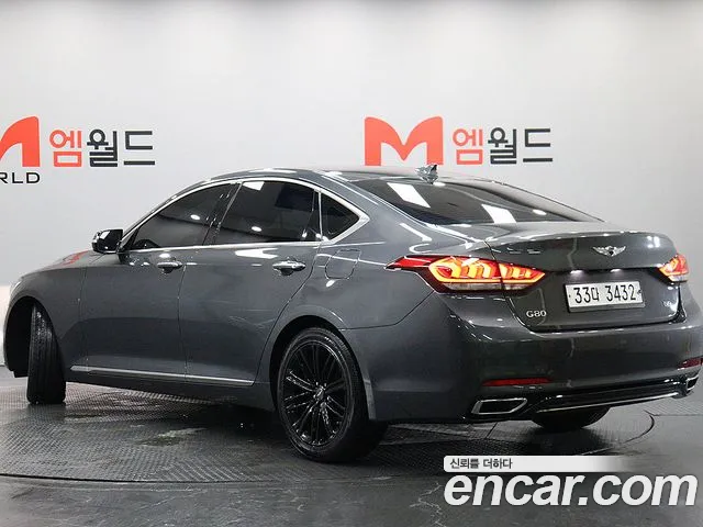 Genesis G80 2018 thumb 9