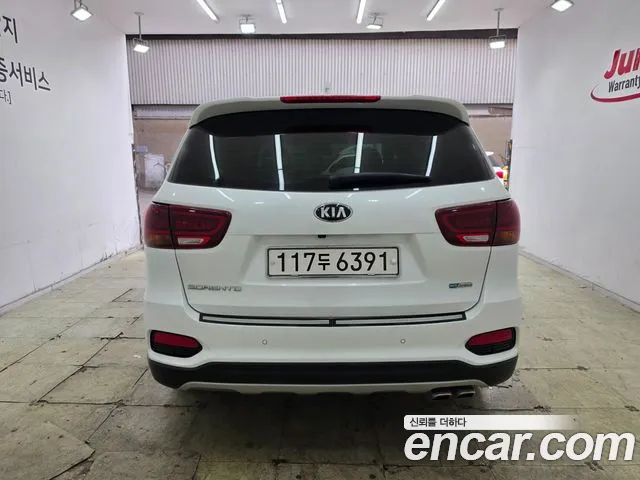 Kia Sorento 2017 thumb 9