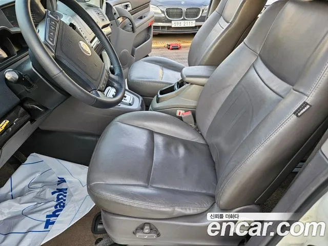 KGM Korando 2013 thumb 4