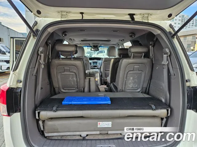 KGM Korando 2013 thumb 2