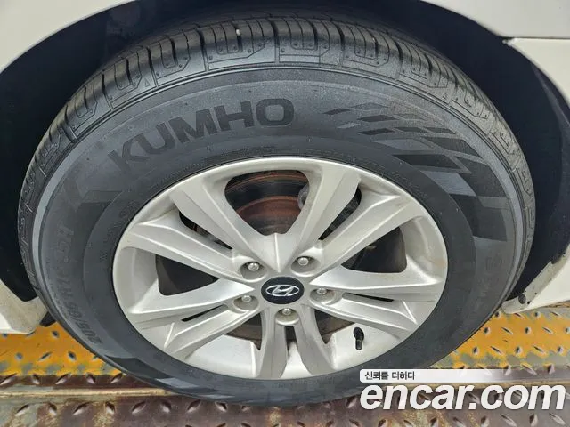 Hyundai Sonata 2011 thumb 12