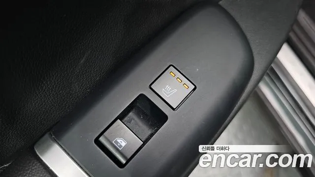 Hyundai Grandeur 2023 thumb 3