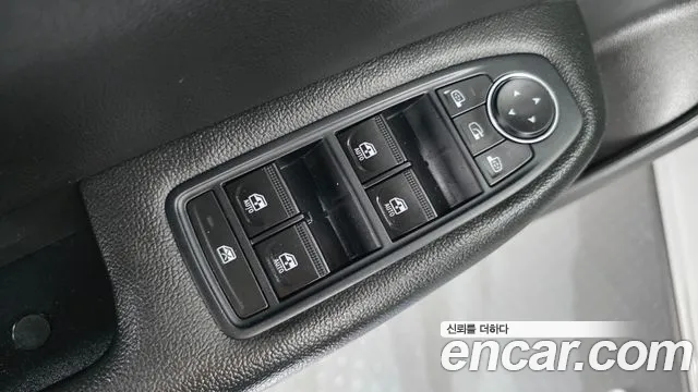 Renault XM3 2021 thumb 9