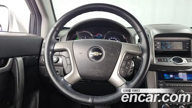 Chevrolet Captiva 2015 thumb 2