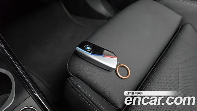 BMW X1 2023 thumb 6