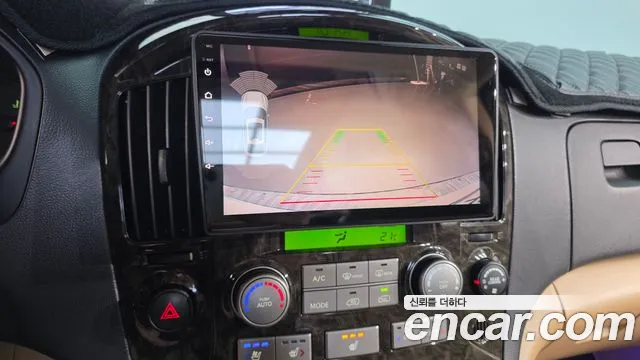 Hyundai Staria 2014 thumb 3