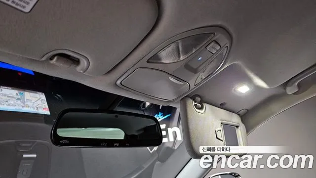 Hyundai Санта Фе 2012 thumb 6