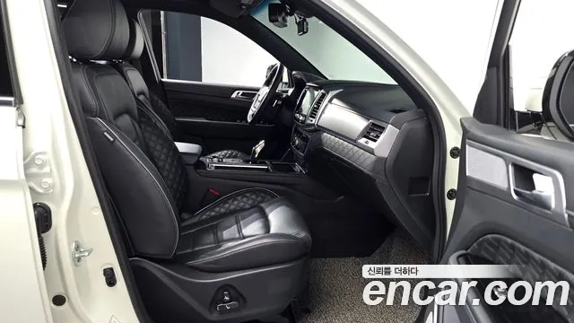 KGM Rexton 2021 thumb 3