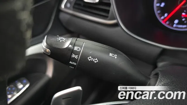 Genesis G70 2019 thumb 9