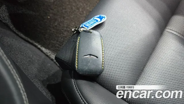 Genesis G70 2019 thumb 5