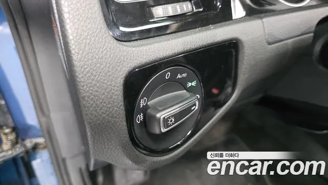 Volkswagen Golf 2015 thumb 10