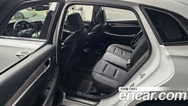 Hyundai Grandeur 2021 thumb 3