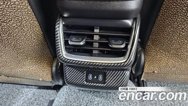 Hyundai Grandeur 2023 thumb 2