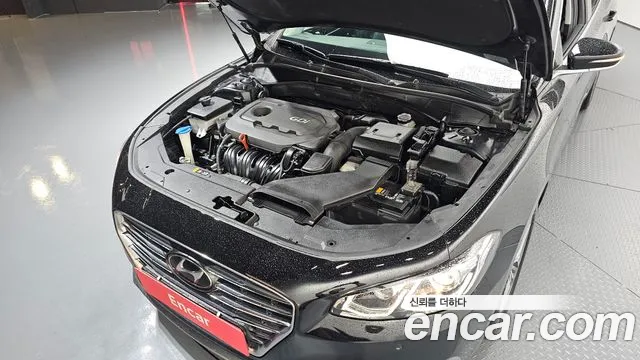 Hyundai Grandeur 2017 thumb 9