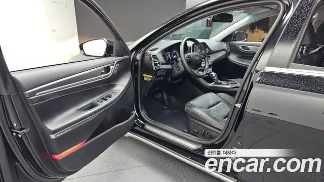 Hyundai Grandeur 2017 thumb 4