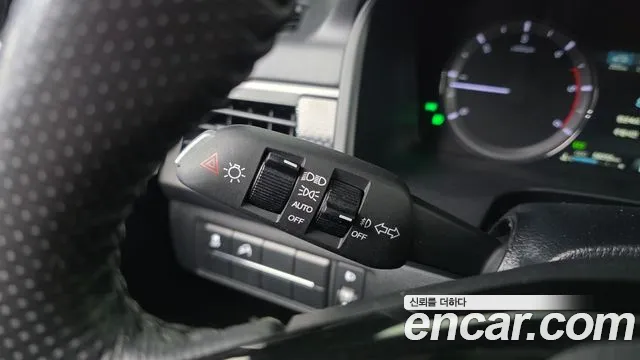 KGM Rexton 2021 thumb 12