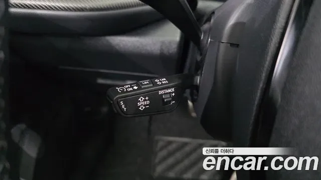 Audi Q5 2025 thumb 2