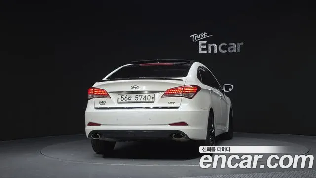 Hyundai i40 2013 thumb 9