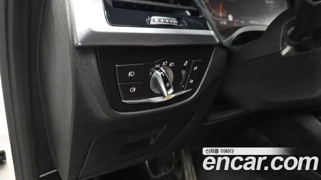 BMW X3 2021 thumb 11