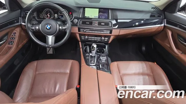 BMW 5 серии 2016 thumb 5
