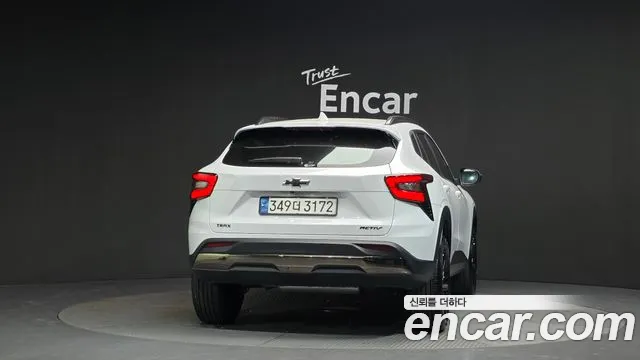 Chevrolet Tracker 2023 thumb 3