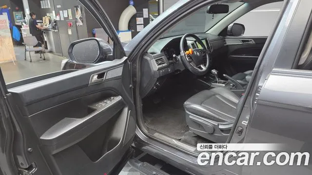 KGM Rexton 2019 thumb 7