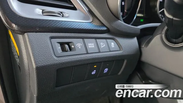 Hyundai Santafe 2015 thumb 9