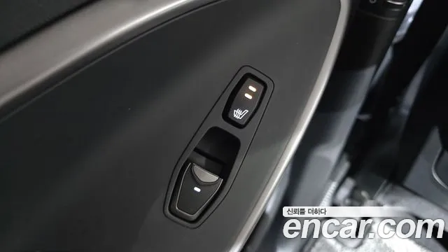 Hyundai Santafe 2015 thumb 11