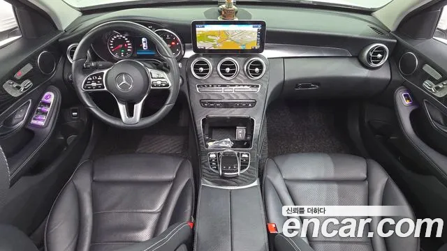 Mercedes-Benz C-Class 2019 thumb 6