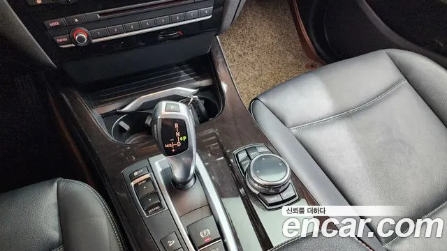 BMW X3 2014 thumb 9