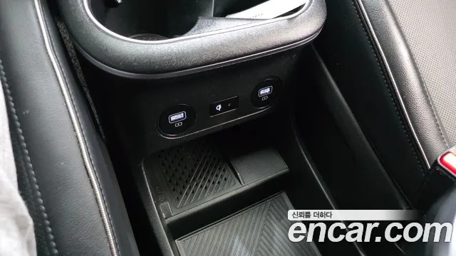 Hyundai Ioniq5 2022 thumb 3