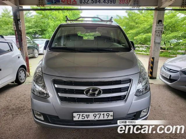 Hyundai Staria 2016 thumb 11