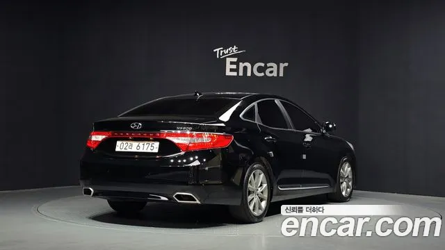 Hyundai Grandeur 2015 thumb 4