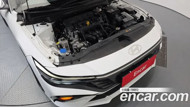 Hyundai Elantra 2023 thumb 12