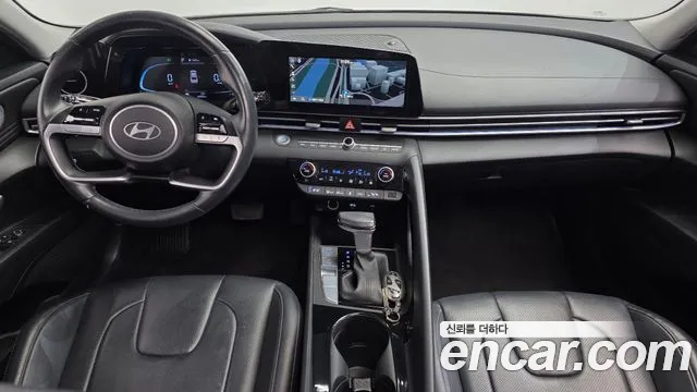 Hyundai Elantra 2023 thumb 2