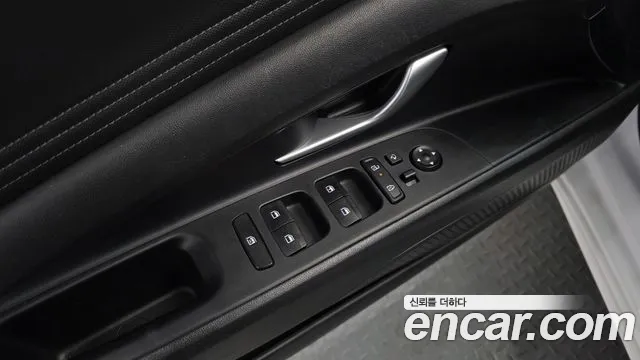 Hyundai Elantra 2023 thumb 5